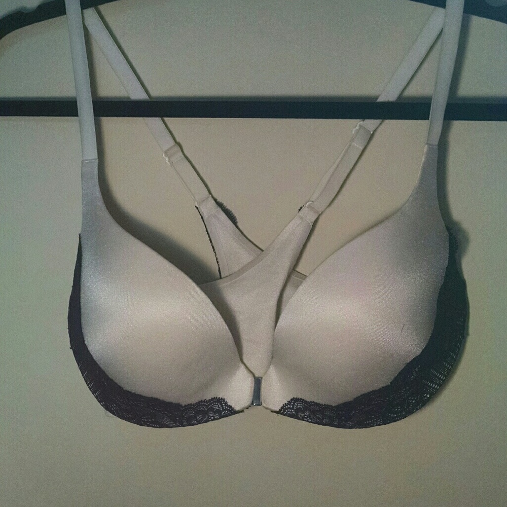 Victoria's Secret Push Up Bra